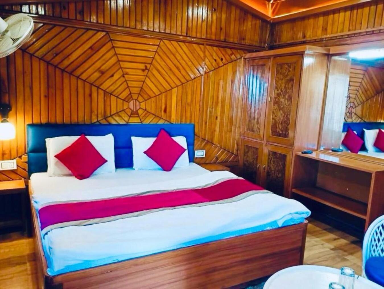 The Lake View Nainital Exterior photo